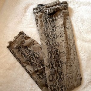Size 10 Zara Stretchy Tan Snakeskin Jeans